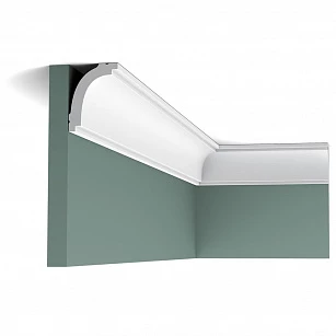 Плинтус из дюрополимера Orac Decor CB523N 2000х44х59 в интерьере