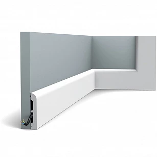 Плинтус из дюрополимера Orac Decor SX183 2000х75х13 в интерьере