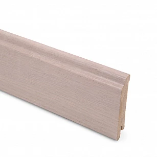 Плинтус шпонированный Lab Arte Oak Cream 80х15х2500 в интерьере