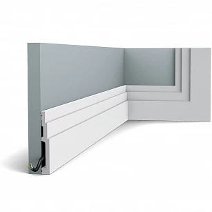 Плинтус из дюрополимера Orac Decor SX180 2000х120х16 в интерьере