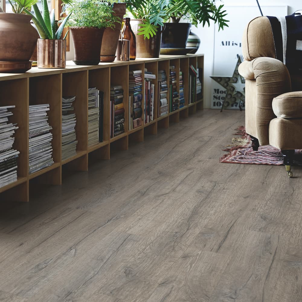 Плитка ПВХ Pergo Classic Plank Click V3107-40037 Дуб Королевский Серый 1251*187*4,5 (2,105)